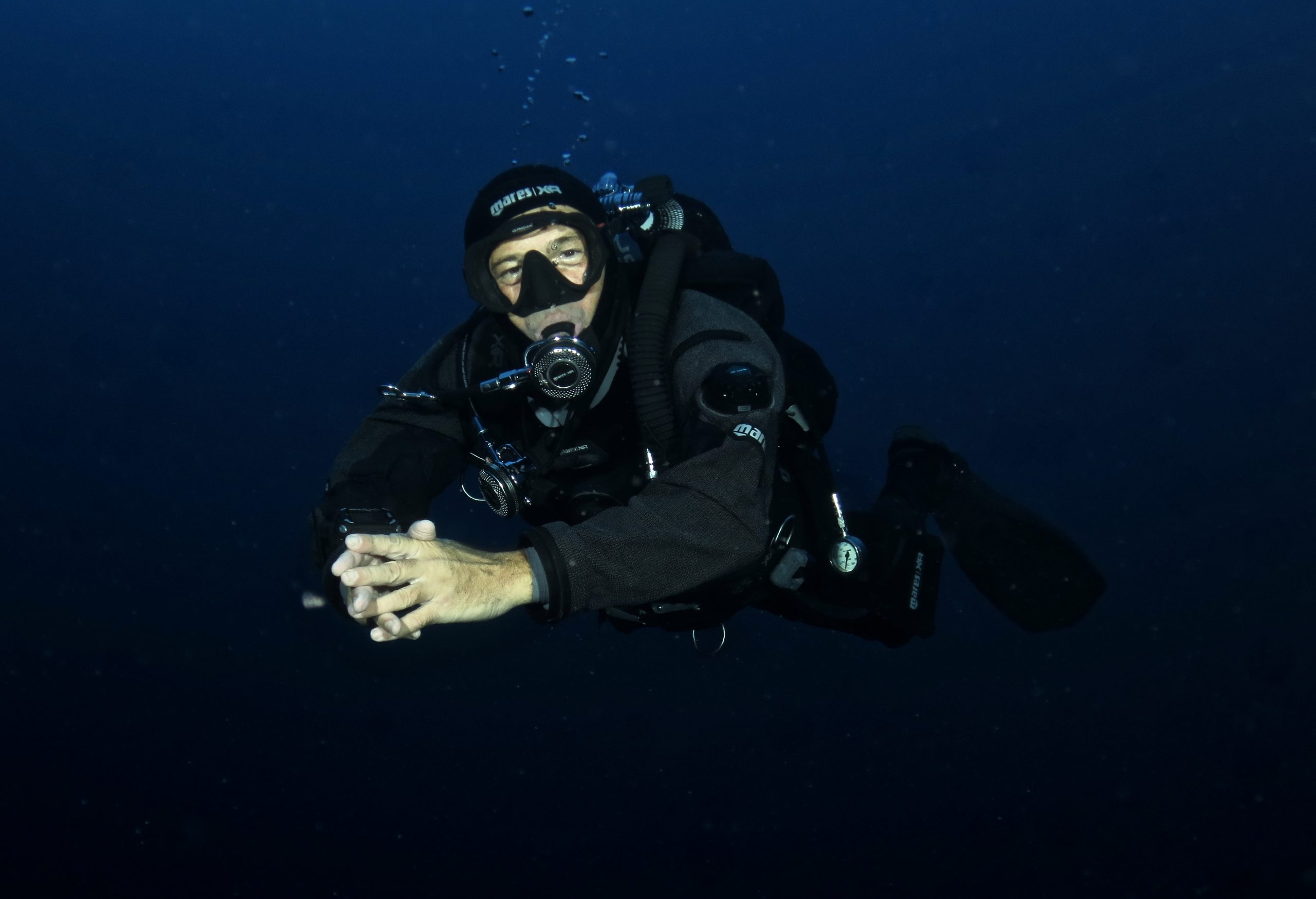 Plongée en vêtement sec - Diving in Elba